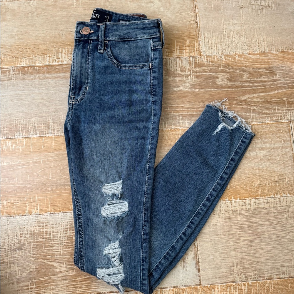 Hollister Skinny High Rise Blue Jeans